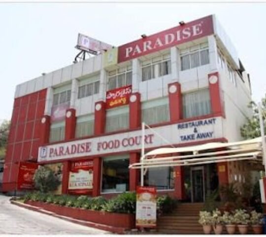 “The Culinary Paradise of Hyderabad: Exploring the Flavors and Traditions of Paradise Restaurant”